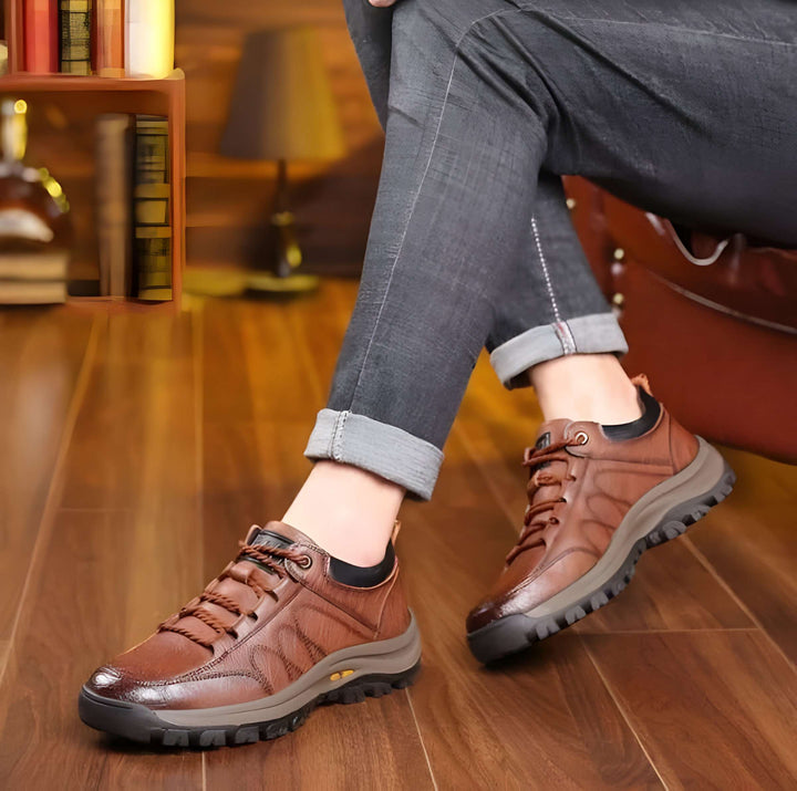 Orthopedic Shoes for Men of Leather with Supportive Insole