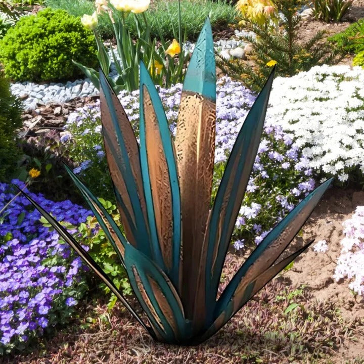 Decorative Metal Plant Agave Americana for Yard and Outdoor Space